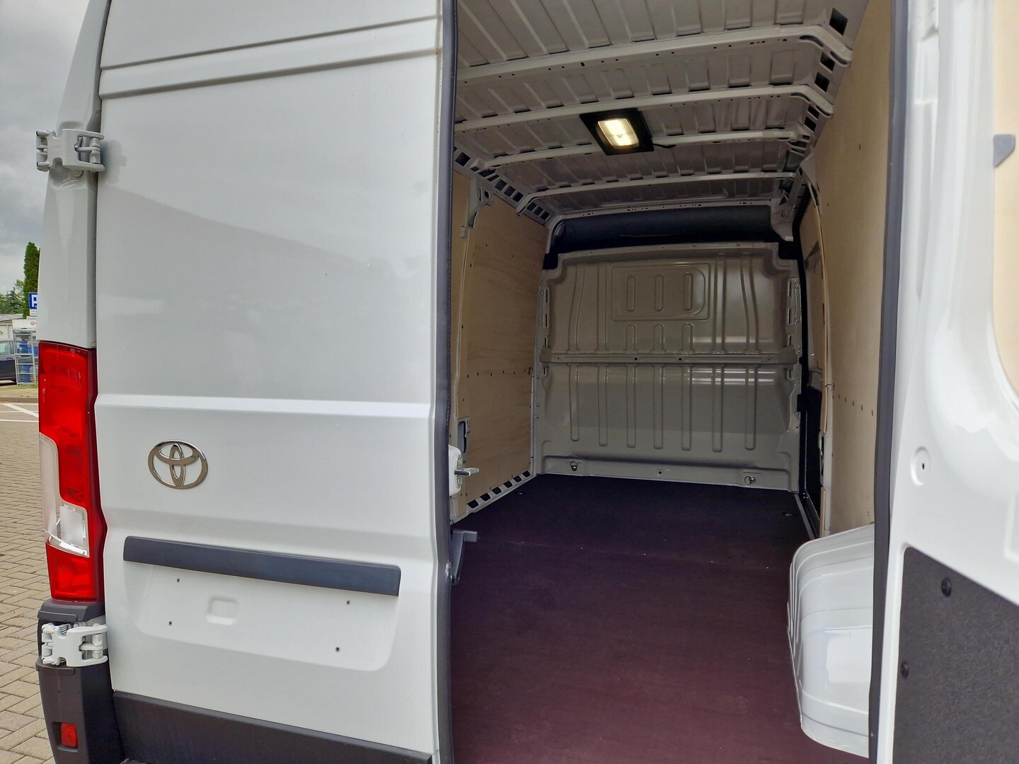 Toyota PROACE