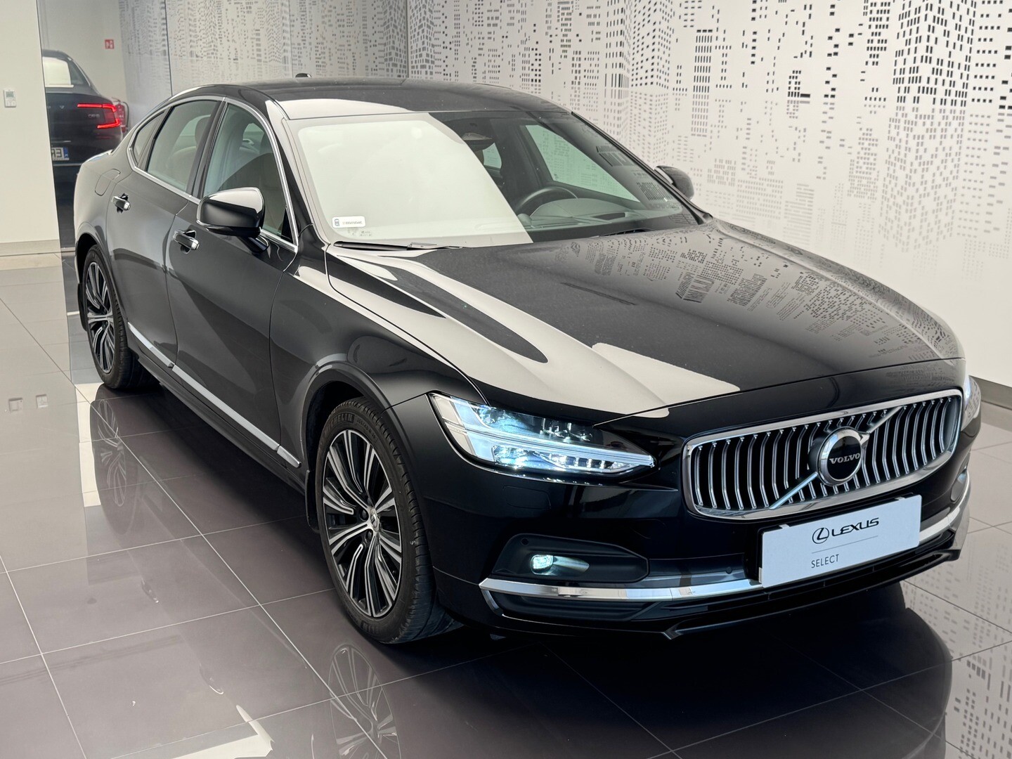 Volvo S90