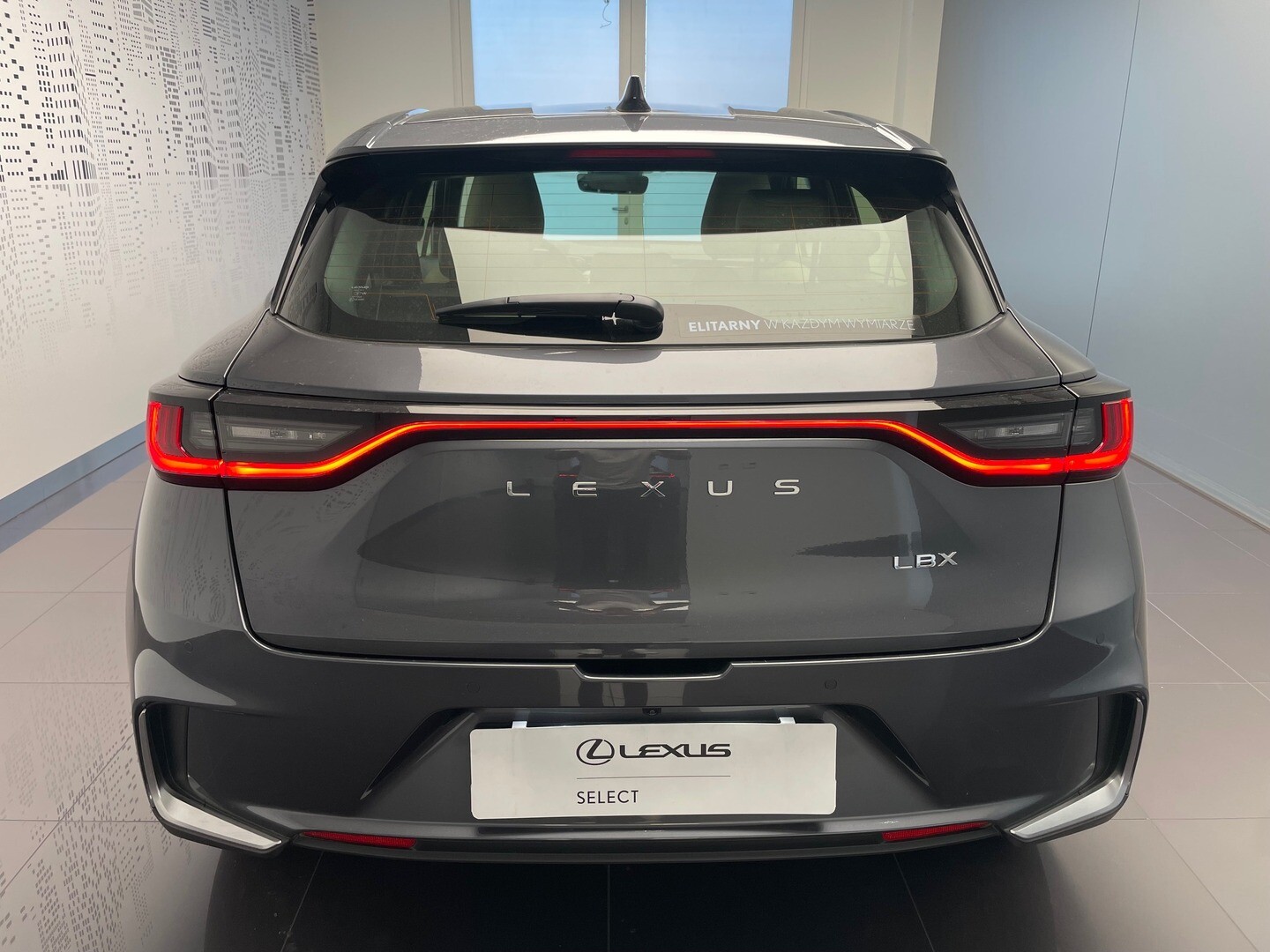 Lexus LBX