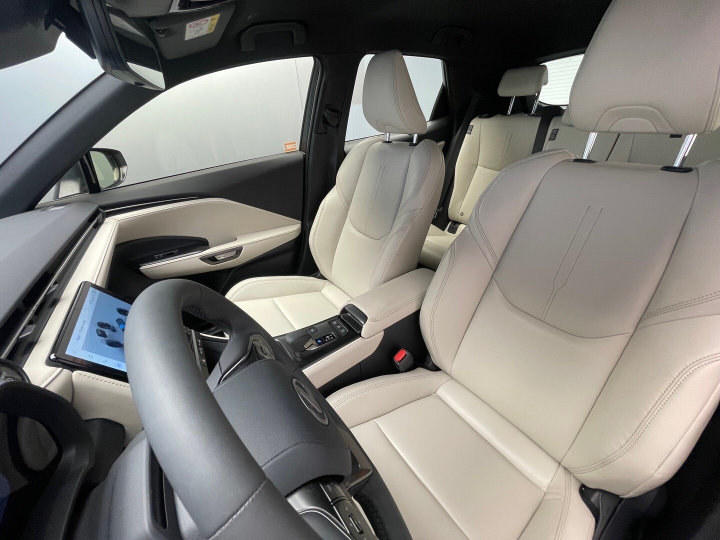 Lexus LBX