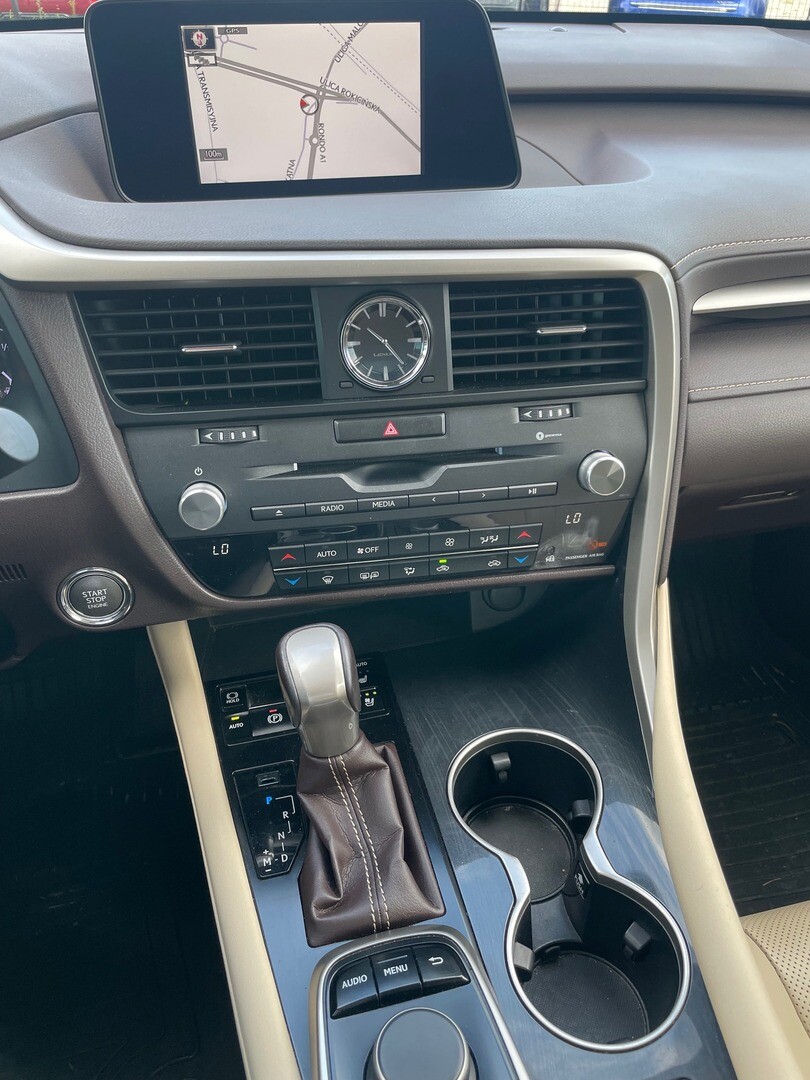 Lexus RX