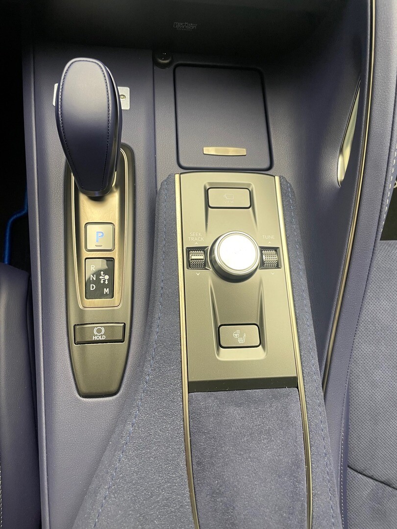 Lexus LC