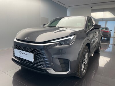 Lexus LBX